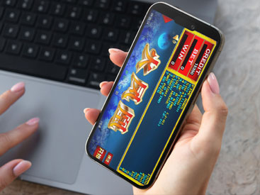 火凤凰翻牌机游戏网页版